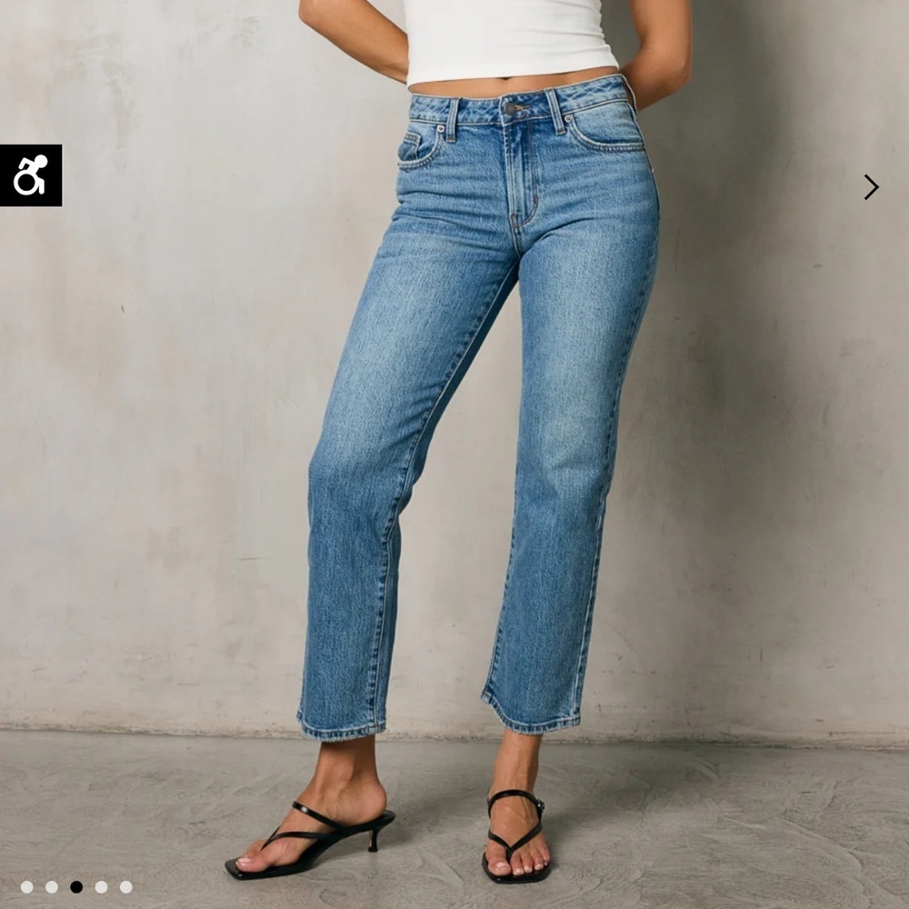 BOHME Medium Wash High Waisted Distressed Straight Leg Denim Jeans Size 25 - Picture 1 of 9